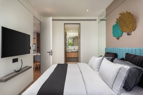 Condominio de 1 dormitorio en Bang Tao, Tailandia № 166869 - foto 2