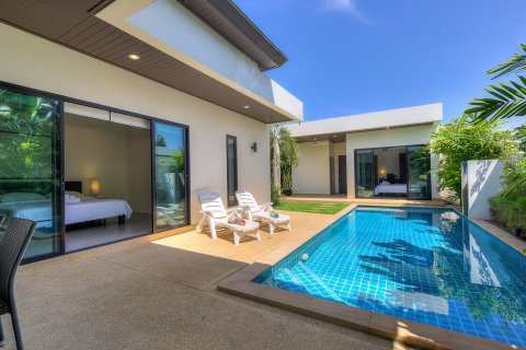 Chalet de 3 dormitorios en Pattaya, Tailandia № 163828