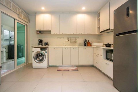 Casa de 4 dormitorios en Chiang Mai, Tailandia № 220497 - foto 6
