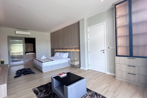 Casa de 4 dormitorios en Hua Hin, Tailandia № 155912 - foto 7