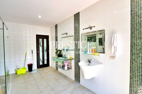 บ้านในพัทยา, ประเทศไทย 4 ห้องนอน № 198702 - รูปถ่าย 20