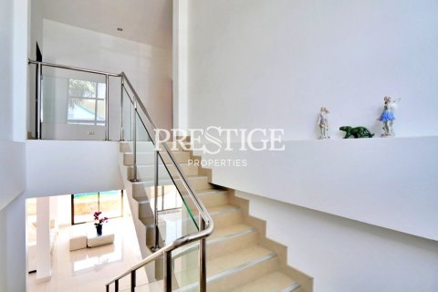 บ้านในพัทยา, ประเทศไทย 4 ห้องนอน № 198702 - รูปถ่าย 23