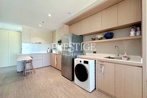 Condo in Pattaya, Thailand, 3 bedrooms  № 198701 - photo 9
