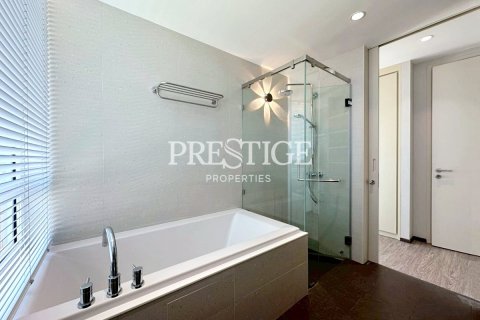 Condo in Pattaya, Thailand, 3 bedrooms  № 198701 - photo 24
