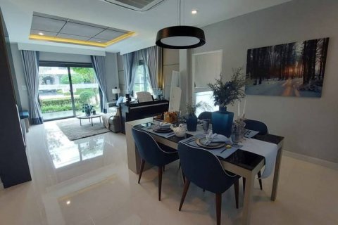 Haus in Phuket, Thailand 4 Schlafzimmer № 119177 - Foto 4