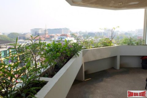 Apartamento de 2 dormitorios en Chiang Mai, Tailandia № 193779 - foto 3