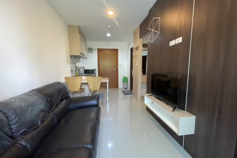 Sobre plano Trio Gems en Pattaya, Tailandia № 28880 - foto 3