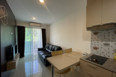 Sobre plano Trio Gems en Pattaya, Tailandia № 28880 - foto 12