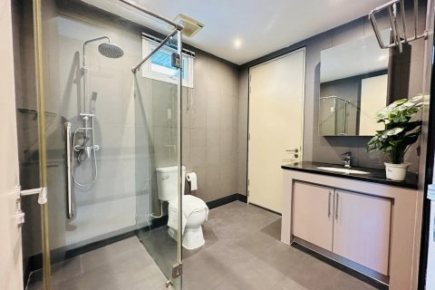 Casa de 2 dormitorios en Pattaya, Tailandia № 67498 - foto 12