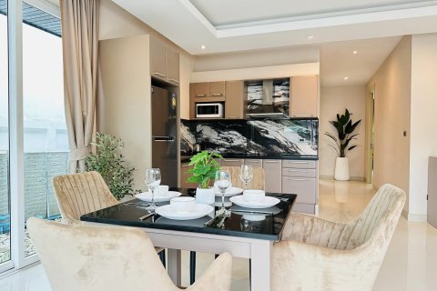 Casa de 2 dormitorios en Pattaya, Tailandia № 67498 - foto 8
