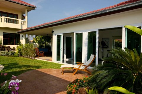 Casa de 4 dormitorios en Hua Hin, Tailandia № 116320 - foto 6