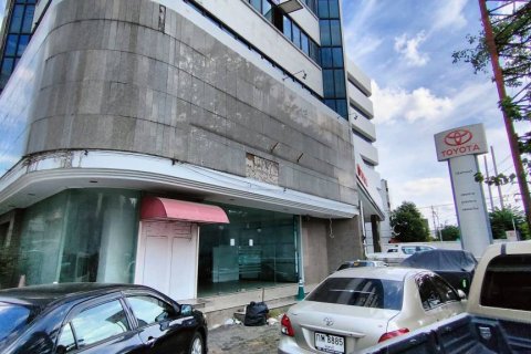 Local comercial 2095 m2 en Bangkok, Tailandia № 116317 - foto 2