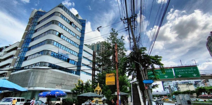 Local comercial 2095 m2 en Bangkok, Tailandia № 116317