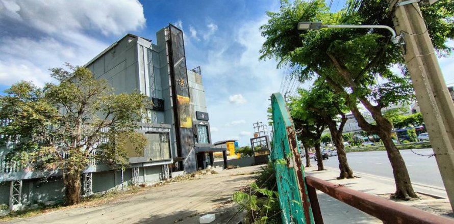 Local comercial 4500 m2 en Bangkok, Tailandia № 116318