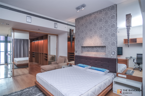 Condo in Bangkok, Thailand, 3 bedrooms № 186039