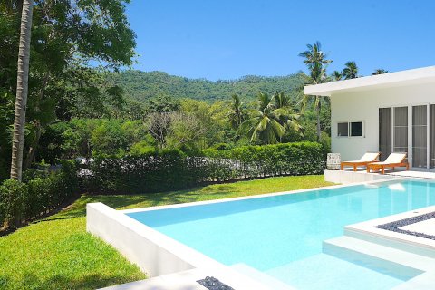 Casa de 4 dormitorios en Ko Samui, Tailandia № 117157 - foto 20