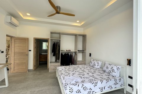 Casa de 4 dormitorios en Ko Samui, Tailandia № 117157 - foto 11