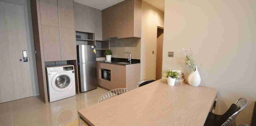 Condominio de 2 dormitorios en Phaya Thai, Bangkok, Tailandia № 183663