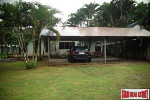 Casa de 2 dormitorios en Phuket, Tailandia № 202530 - foto 3