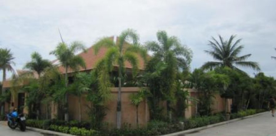 Chalet de 4 dormitorios en Pattaya, Tailandia № 202529