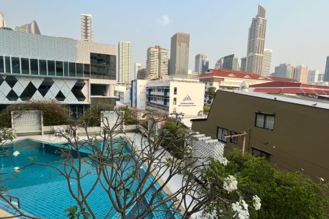 Condo à Watthana, Bangkok, Thaïlande, 2 chambres  № 200935 - photo 11