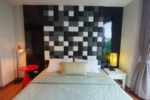 Condominio de 1 dormitorio en Bangkok, Tailandia № 146694 - foto 4