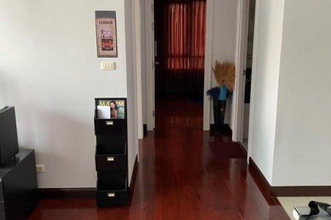 Condominio de 2 dormitorios en Bangkok, Tailandia № 66431 - foto 15