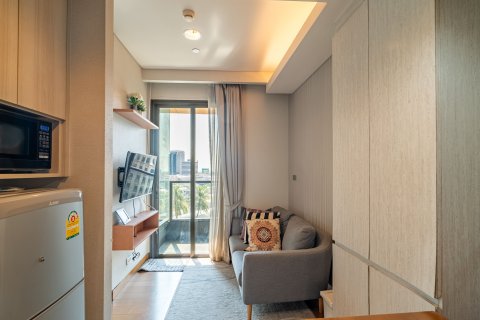 Studio in the Condo in Khlong Toei, Bangkok, Thailand № 161542 - photo 7