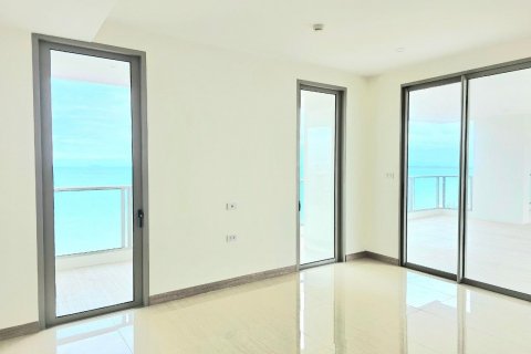 Condominio de 5 dormitorios en Pattaya, Tailandia № 75727 - foto 13