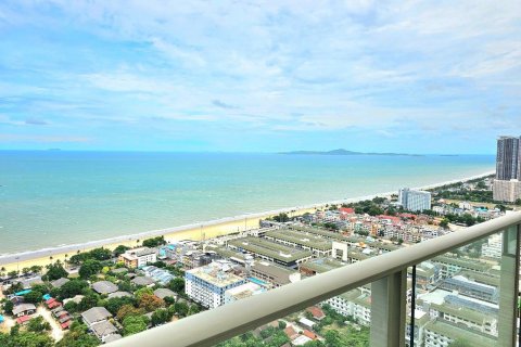 Condominio de 5 dormitorios en Pattaya, Tailandia № 75727 - foto 4