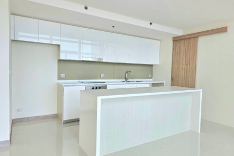 Condominio de 5 dormitorios en Pattaya, Tailandia № 75727 - foto 17