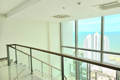 Condominio de 5 dormitorios en Pattaya, Tailandia № 75727 - foto 3