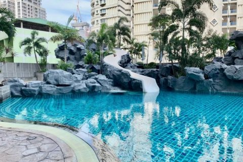 Condominio de 1 dormitorio en Pattaya, Tailandia № 75725 - foto 2
