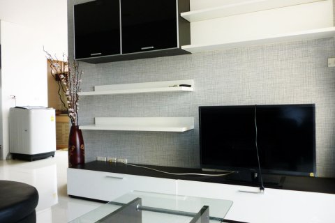 Condominio de 1 dormitorio en Pattaya, Tailandia № 176510 - foto 3