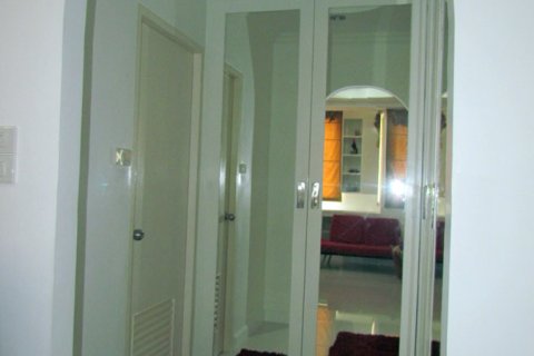 Condominio de 2 dormitorios en Pattaya, Tailandia № 176508 - foto 8