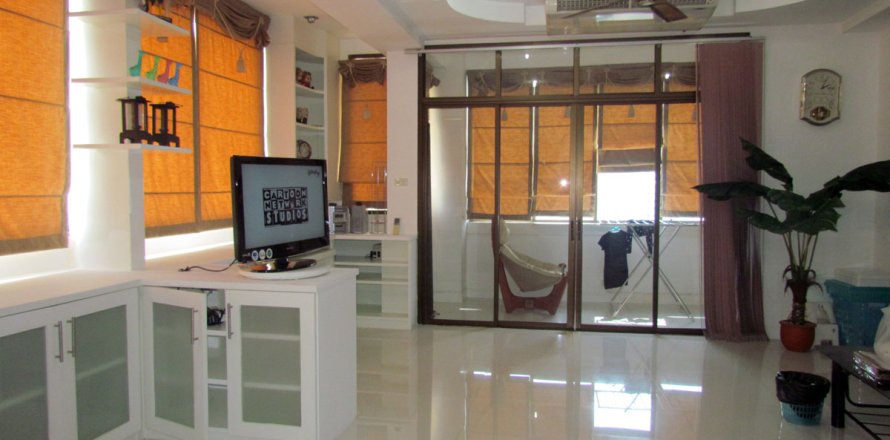 Condominio de 2 dormitorios en Pattaya, Tailandia № 176508