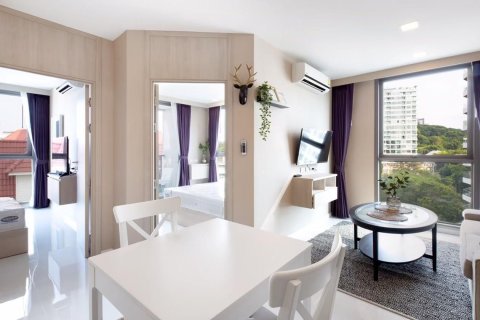 Apartamento de 2 dormitorios en Pattaya, Tailandia № 154674 - foto 3