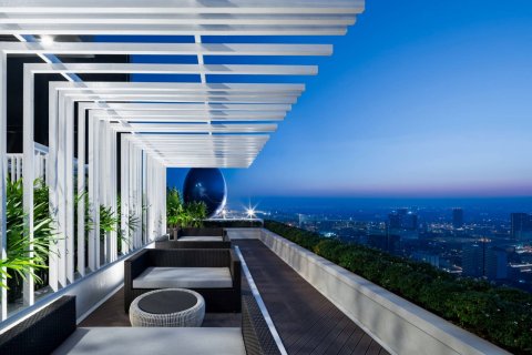 Ático de 3 dormitorios en Bangkok, Tailandia № 180778 - foto 28