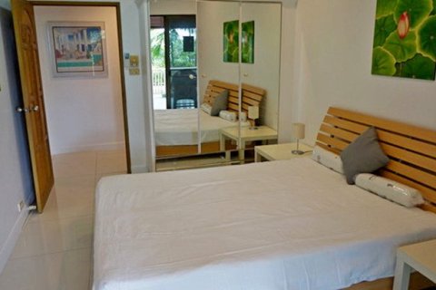 Condominio de 2 dormitorios en Pattaya, Tailandia № 159717 - foto 11