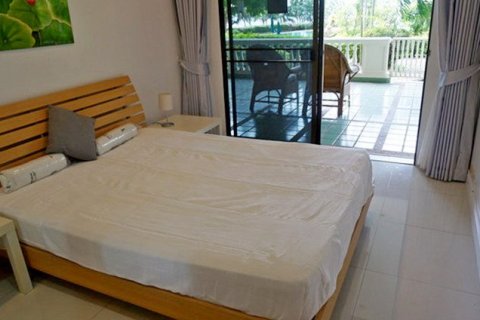 Condominio de 2 dormitorios en Pattaya, Tailandia № 159717 - foto 9