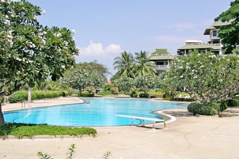 Condominio de 2 dormitorios en Pattaya, Tailandia № 159717 - foto 18