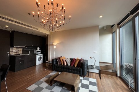 Condo in Watthana, Bangkok, Thailand, 1 bedroom  № 200809 - photo 8