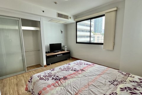 Condo à Watthana, Bangkok, Thaïlande, 2 chambres № 200811 - photo 20