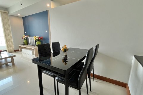 Condo à Watthana, Bangkok, Thaïlande, 2 chambres № 200811 - photo 15