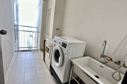 Condominio de 2 dormitorios en Watthana, Bangkok, Tailandia № 200807 - foto 25