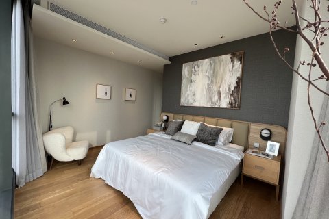Condominio de 2 dormitorios en Watthana, Bangkok, Tailandia № 200810 - foto 14