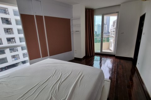 Eigentumswohnung in Khlong Toei, Bangkok, Thailand, 4 Schlafzimmer № 200808 - Foto 6