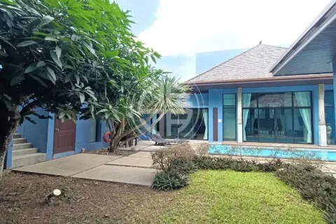 Chalet de 3 dormitorios en Phuket, Tailandia № 190811 - foto 2