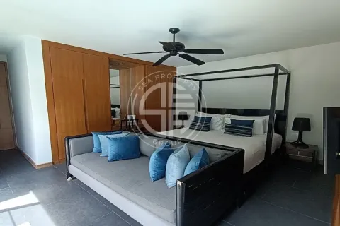 Chalet de 3 dormitorios en Phuket, Tailandia № 190811 - foto 7