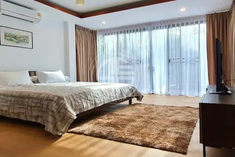 Chalet de 3 dormitorios en Phuket, Tailandia № 190813 - foto 7